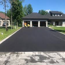 Best Concrete Driveway Installation  in Frazeysburg, OH